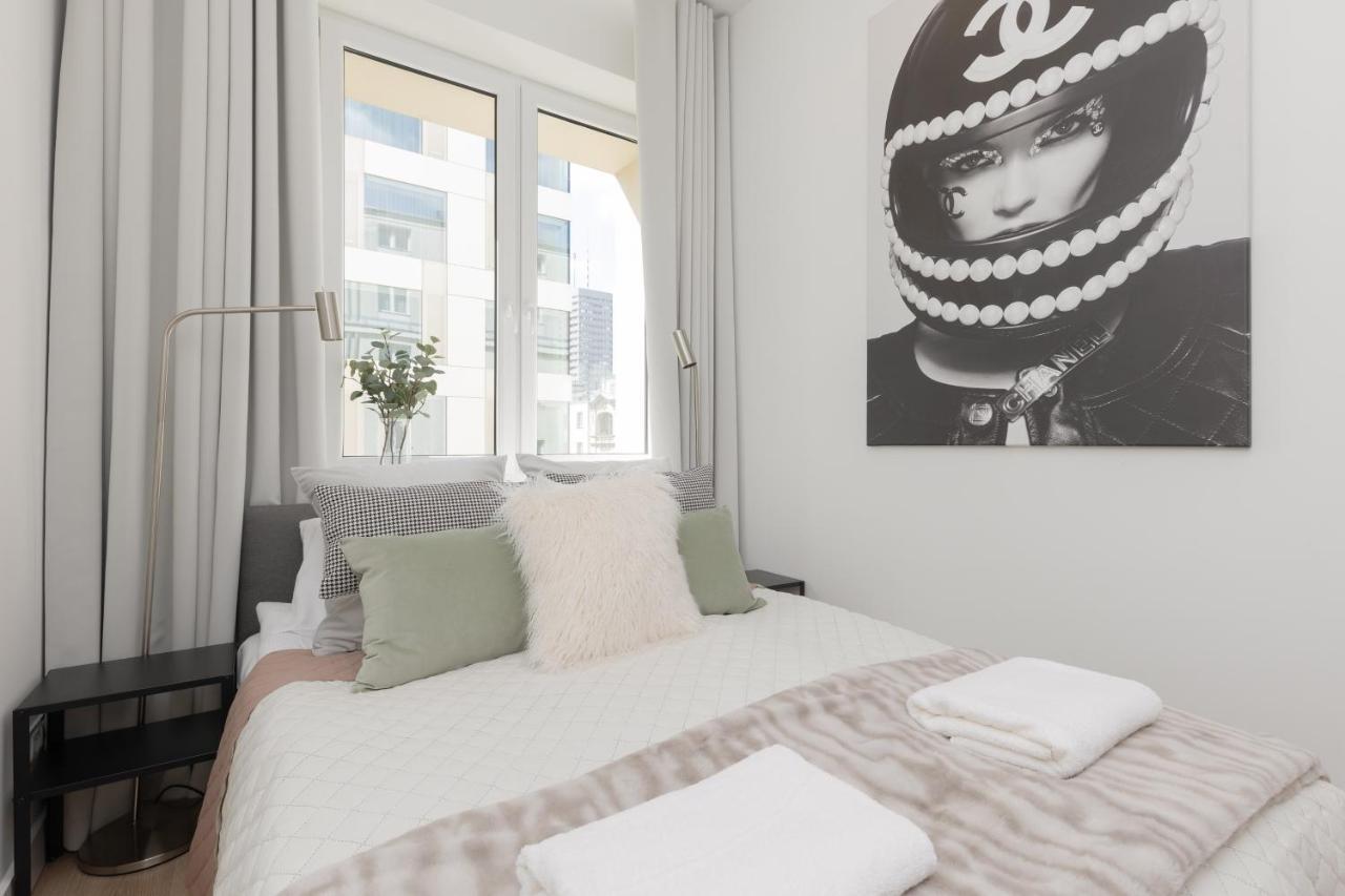 Fashionable City Center Apartment By Noclegi Renters 바르샤바 외부 사진